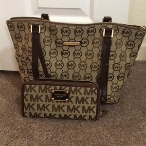 MK patterned purse and matching wallet